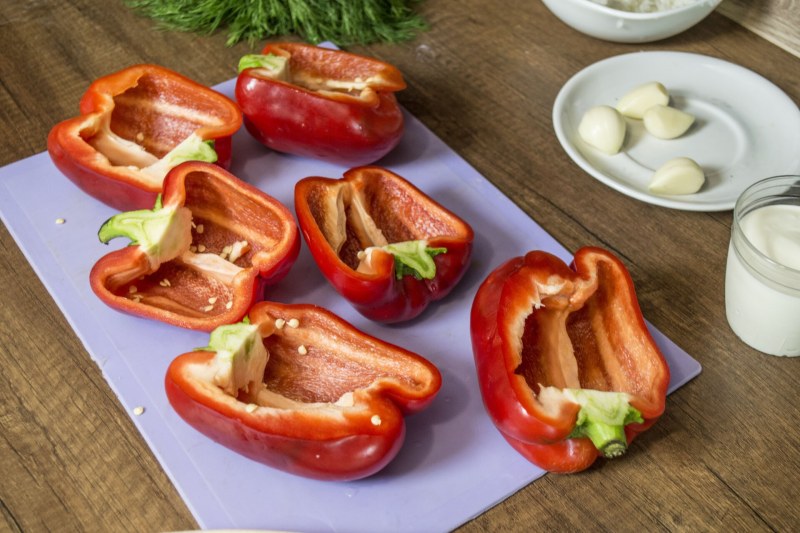 Перцы с фаршем и булгуром