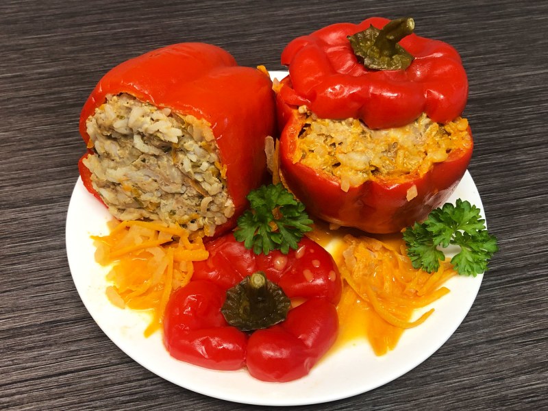 Фаршированный красный перец фетой