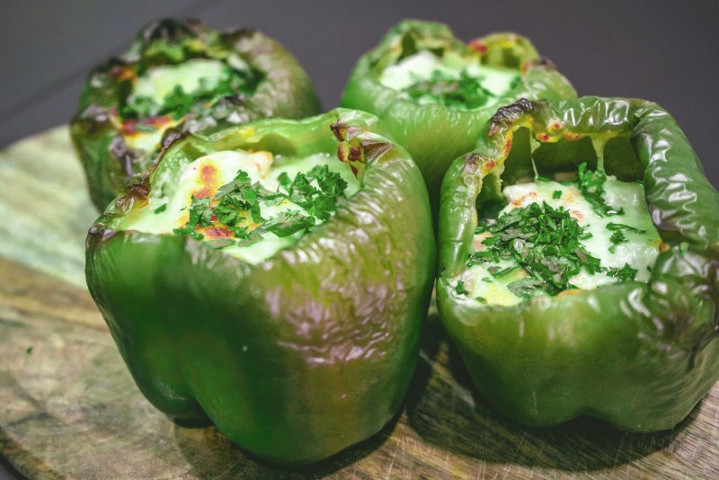 Фаршированные перцы с крышечками