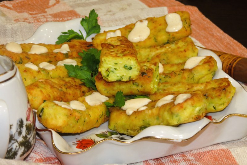 Творожно-сырные палочки