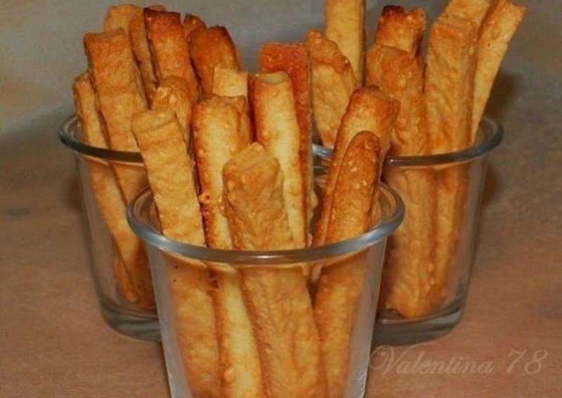 Печенье творожные палочки