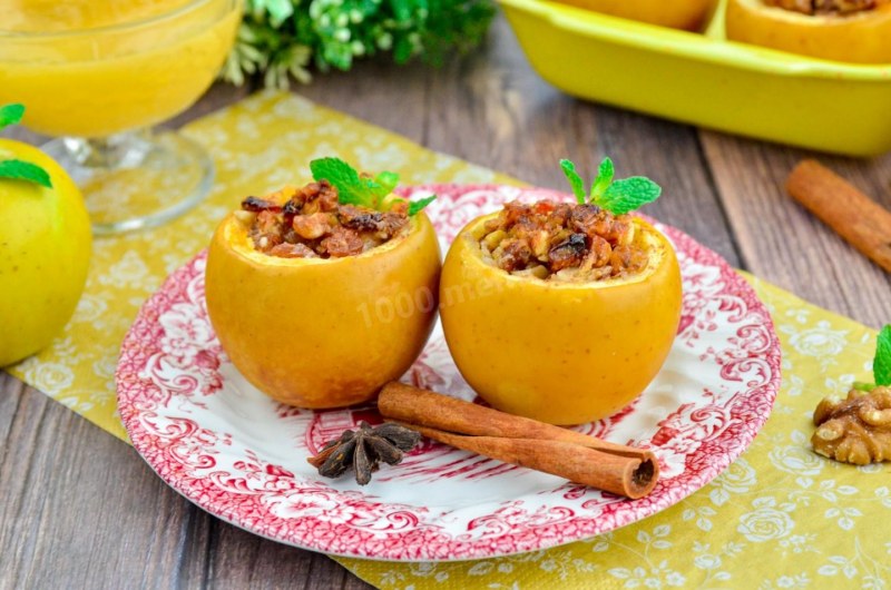 Яблоки фаршированные творогом
