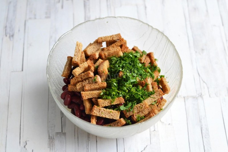 Обжорка с корейской морковкой и кукурузой