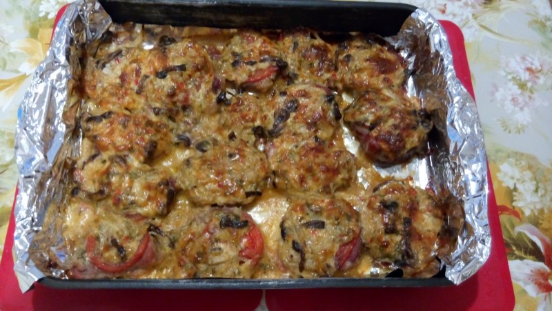 Свинина под сыром