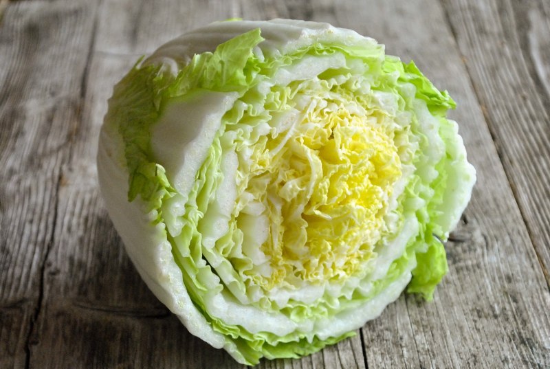 Салат с китайской капустой