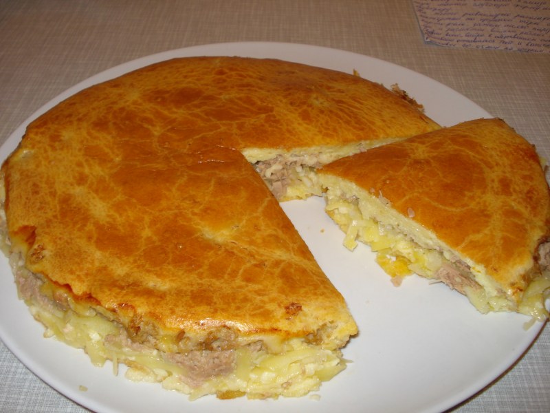 Заливной рыбный пирог