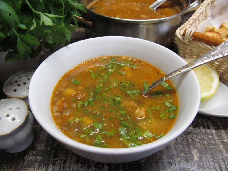 Чечевичный суп с курицей