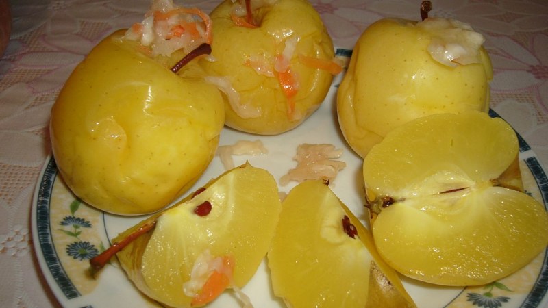 Моченые яблоки Антоновка