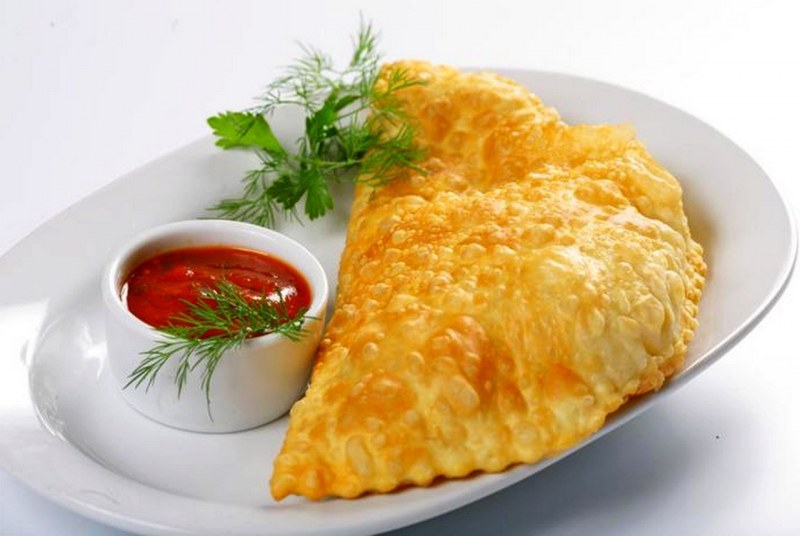 Тесто для чебуреков вкусное хрустящее