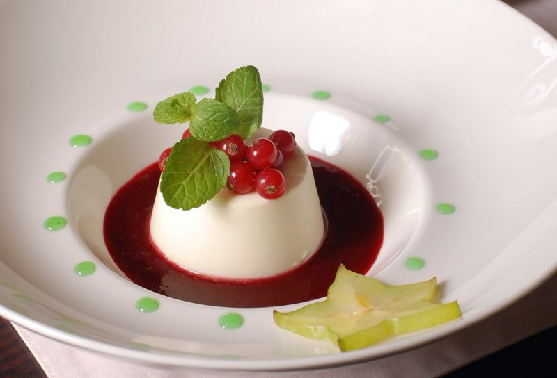 Десерт panna Cotta