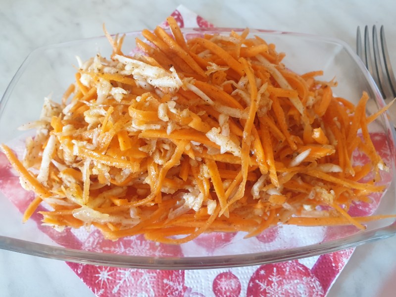 Салат редька морковь дайкон