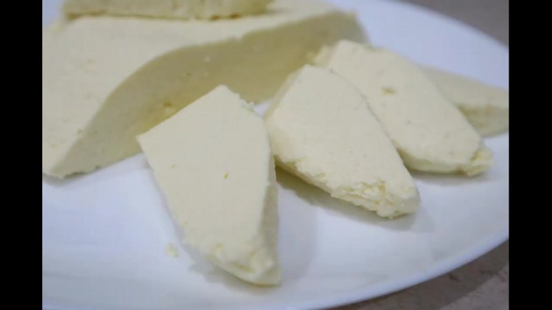 Домашний сыр с укропом