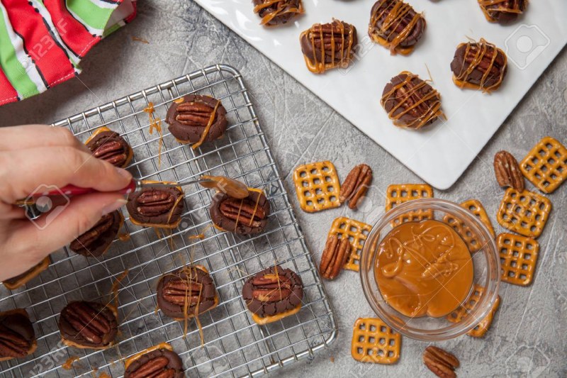 Sticky buns klip Klop
