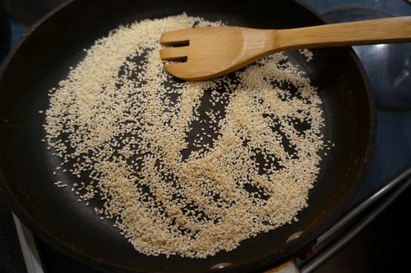 Кунжут жареный