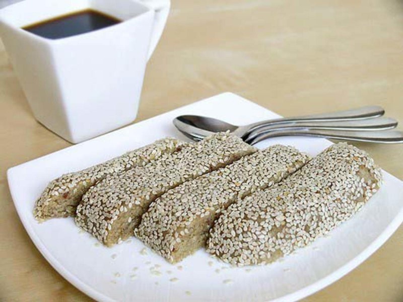 Неочищенный кунжут