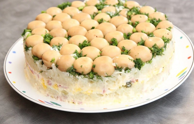 Салат грибная Поляна