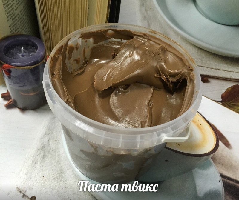 Батончик Марс с плесенью