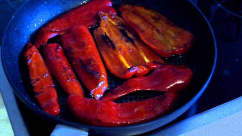 Жареный перец с чесноком