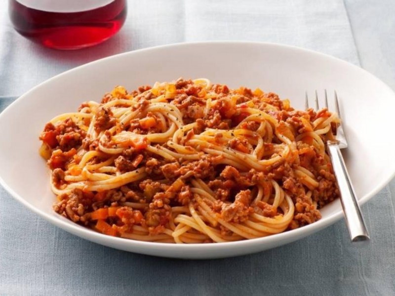 Макароны по-флотски с тушенкой