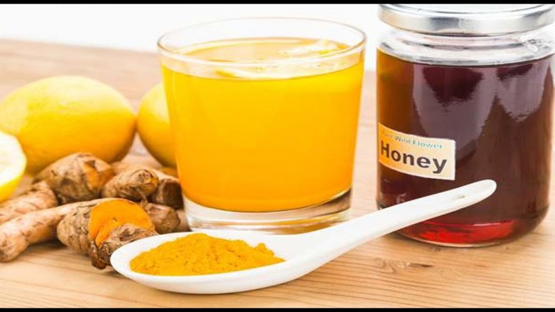 Чай с лимоном и имбирем и медом
