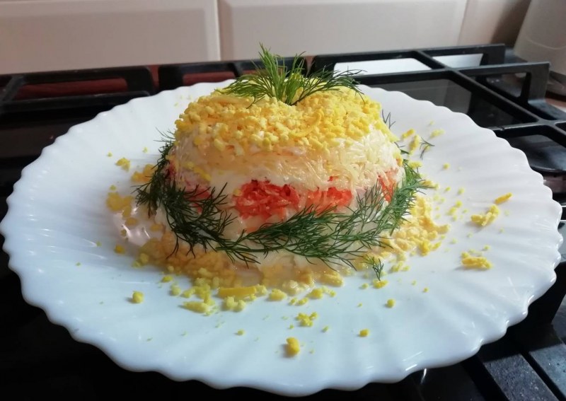 Мимоза с форелью слабосоленой