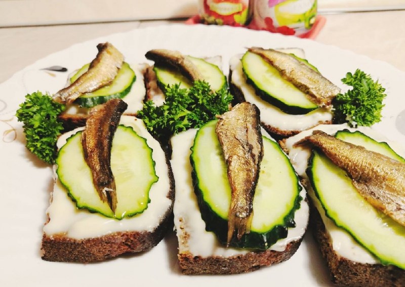 Чесночные гренки с сыром