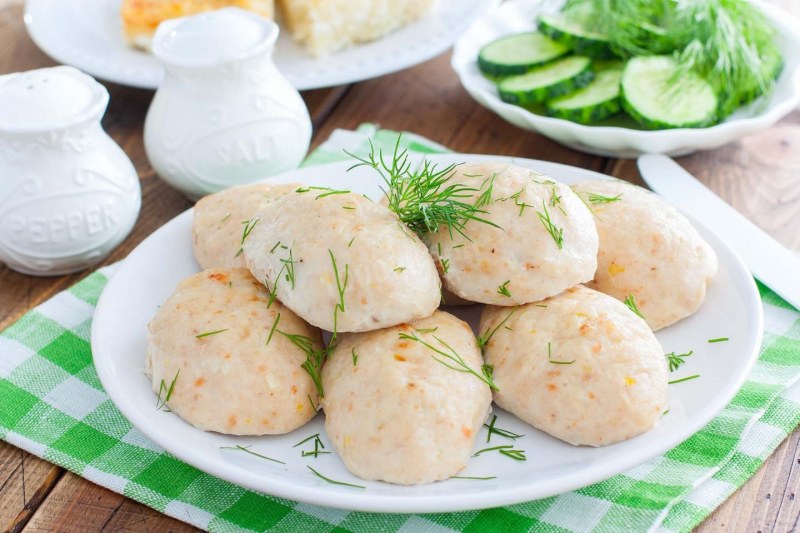 Паровые котлеты из курицы диетические