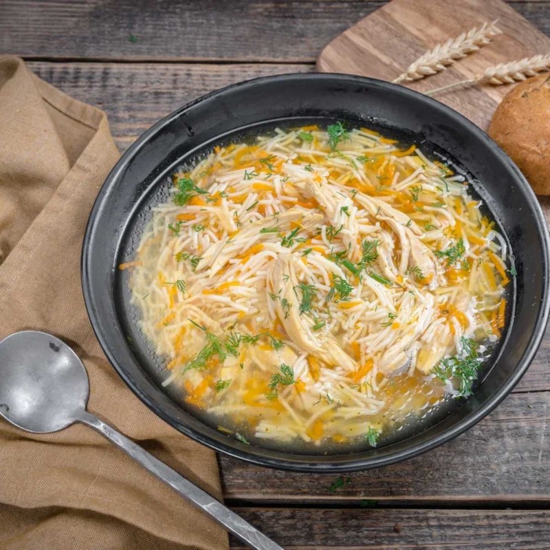 Суп с лапшой и картошкой