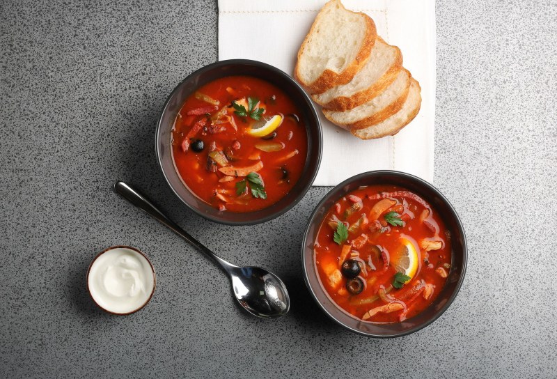 Суп солянка мясная сборная с картошкой