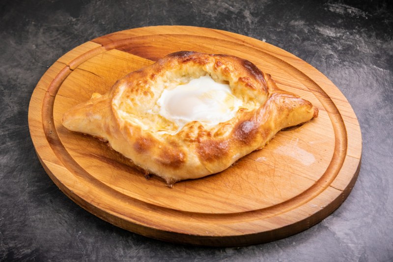 Хачапури аджарски