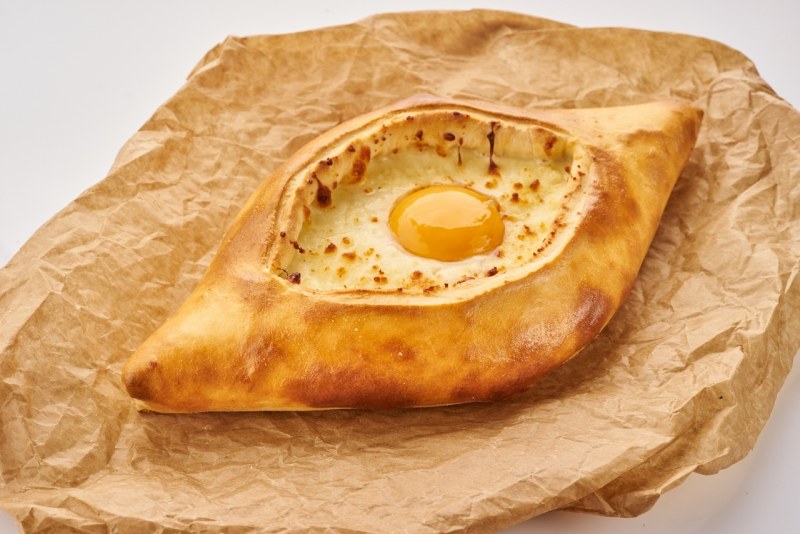 Хачапури по-аджарски