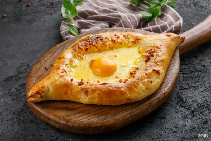 Хачапури по-аджарски