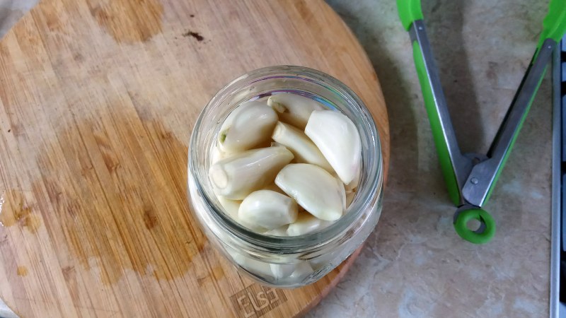 Чеснок с уксусом