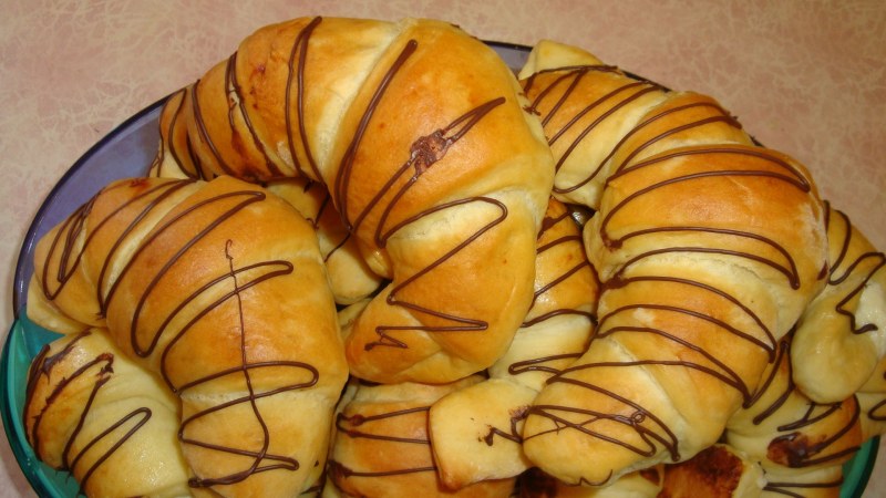 Рогалик булочка