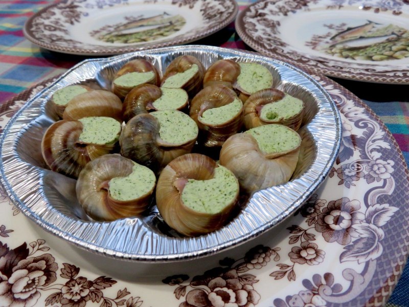 Улитки в чесночном соусе