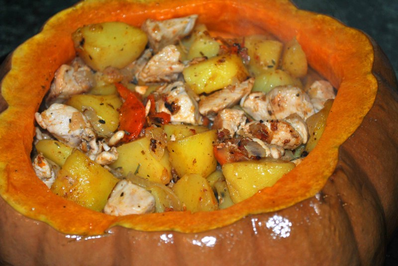 Мясо в тыкве в духовке