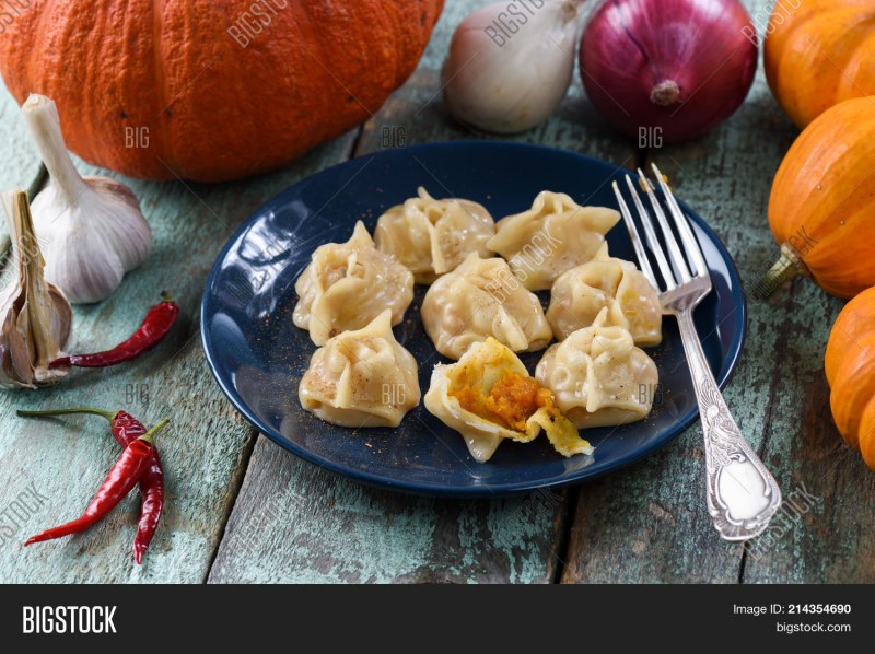 Вареники с тыквой и луком