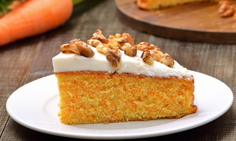Easy Ginger-Carrot Pineapple Cake Recipe