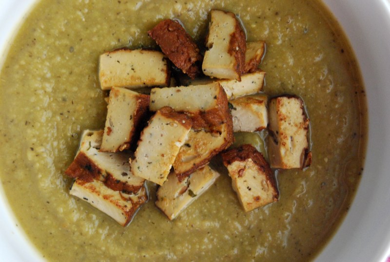 Гороховая каша с копченостями