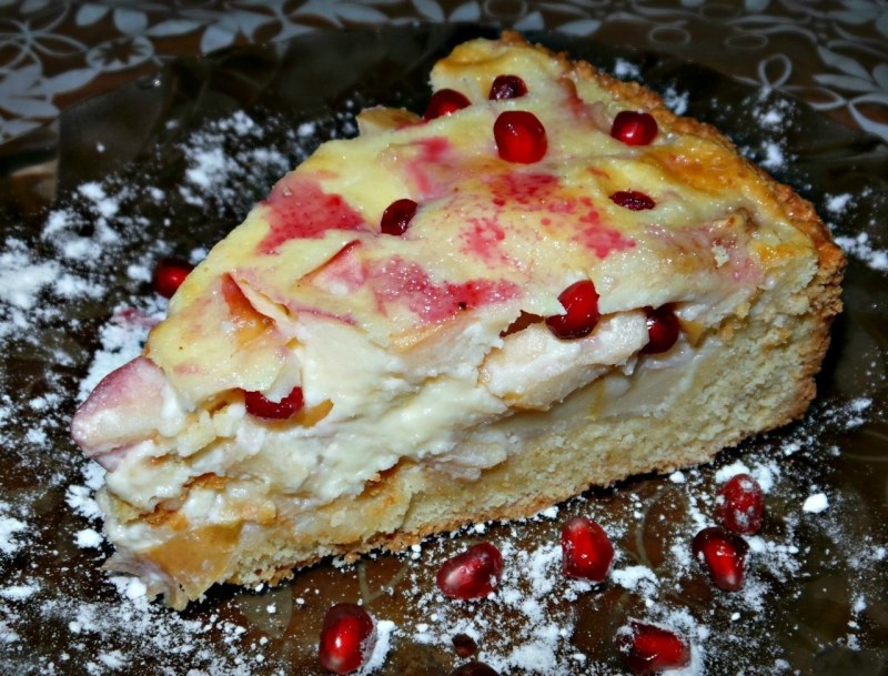 Песочный пирог с яблоками