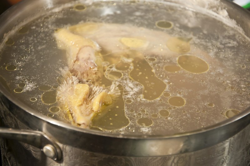 Мясо в кастрюле