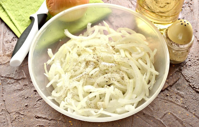 Маринованный лук