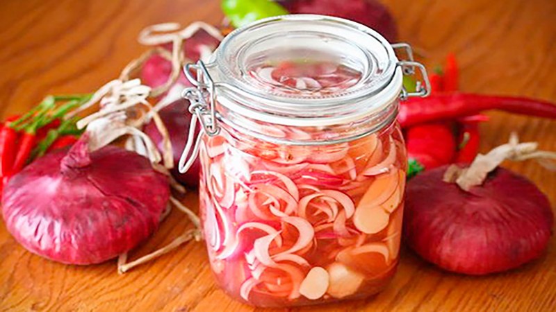 Маринованный лучок