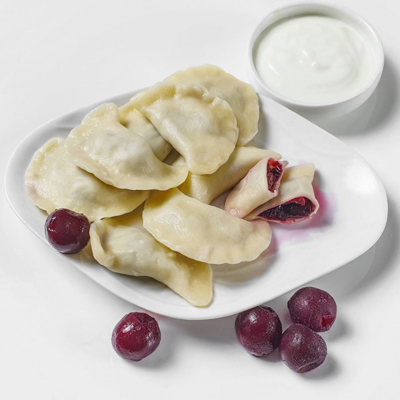 Вареники со шкварками