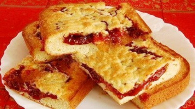 Пирог с вареньем песочное тесто