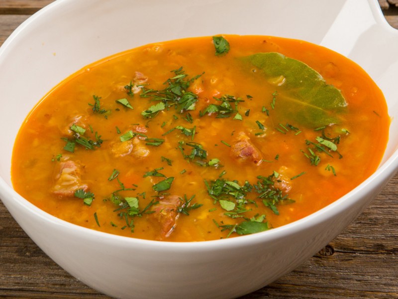 Куриный бульон с куркумой
