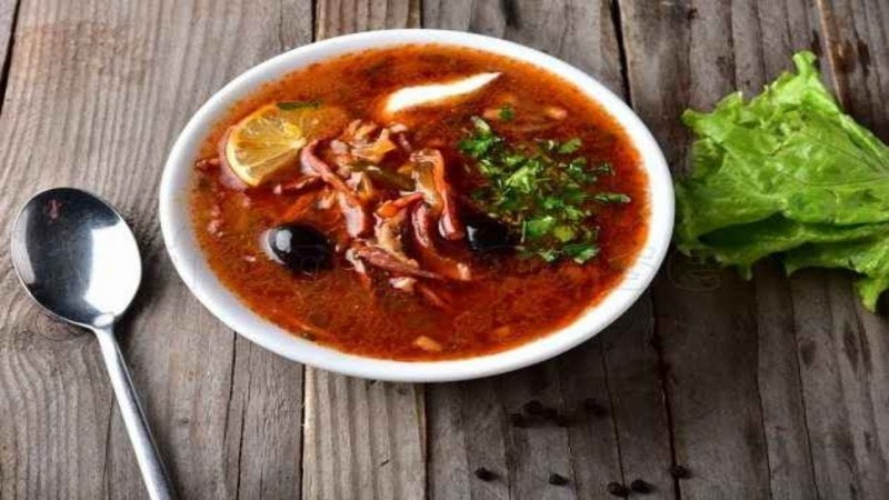 Солянка сборная мясная