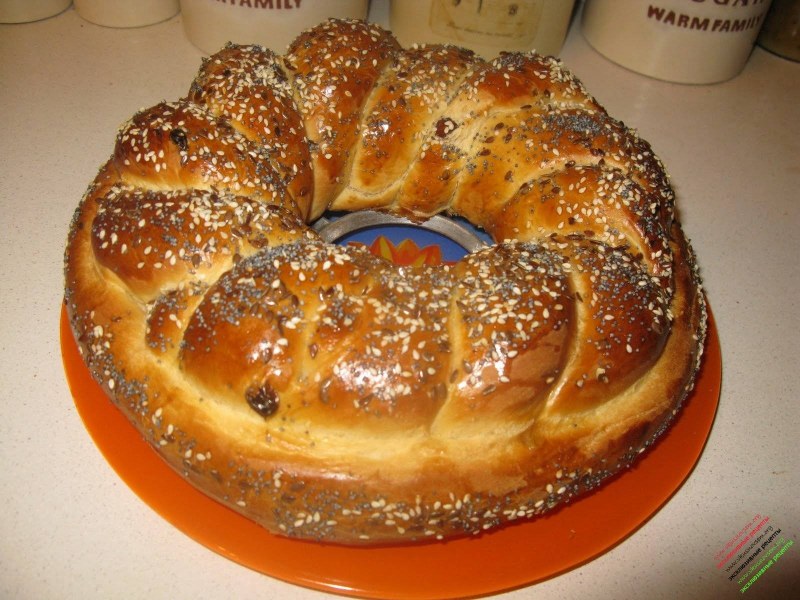 Бублик с маком