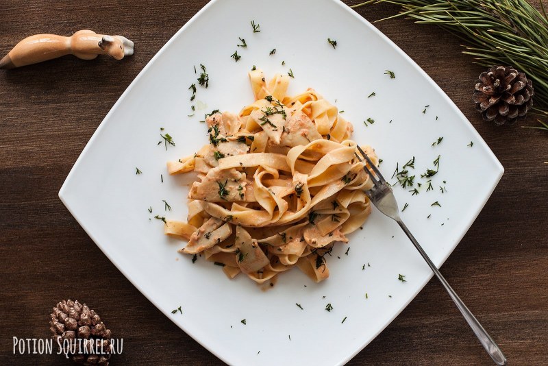 Паста Ризони с кальмарами