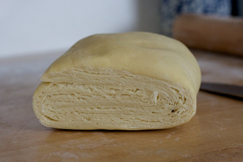 Продукты для приготовления слоеного теста